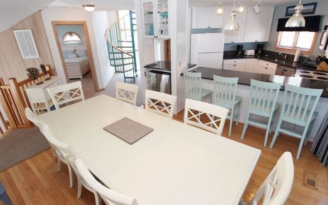 Beachwalk - 5 Br Home