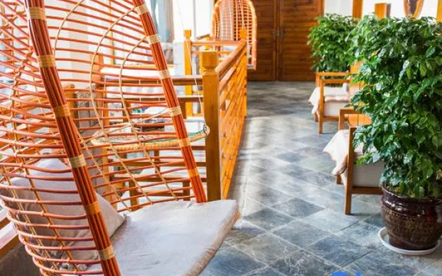 Wuhai Designer Homestay