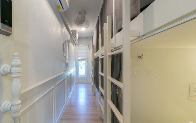 Ratana Boutique Hostel