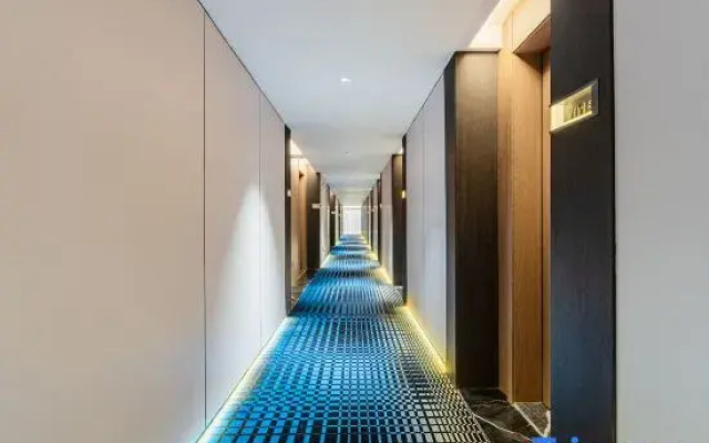 Yiju Hotel Shantou MixC (Longyan South Road Food Street Branch)