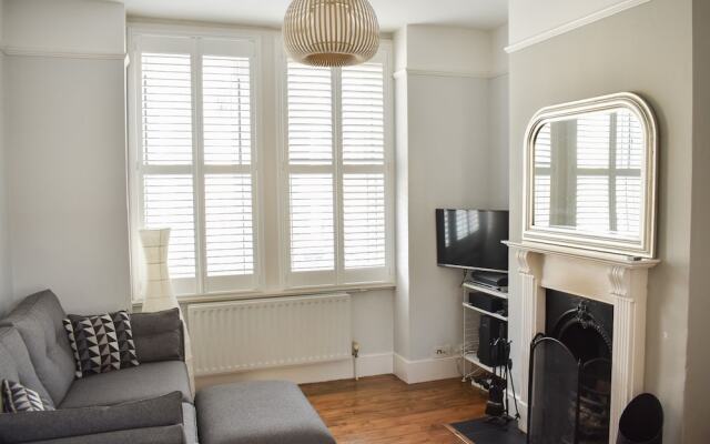 3 Bedroom Brighton Townhouse with Garden