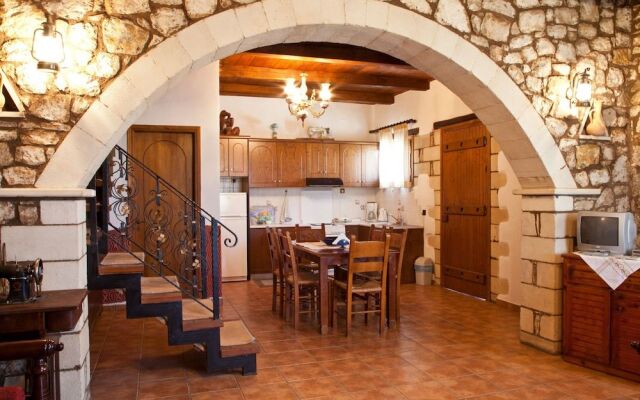 Tsivaras Villas