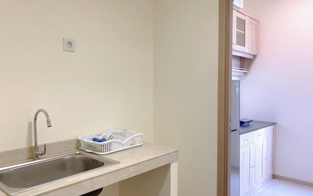 Comfortable Living 2Br At Meikarta Apartment