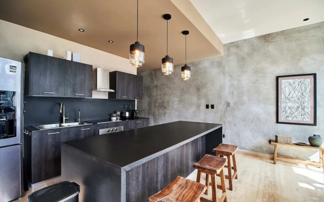 Lujoso Condo en Holistika by BT Homes