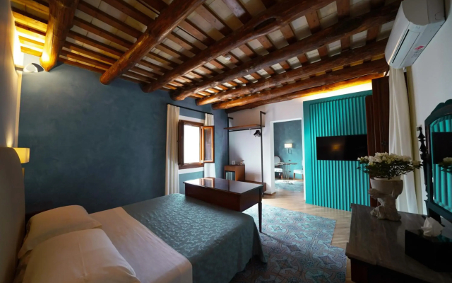 Hotel Carmine