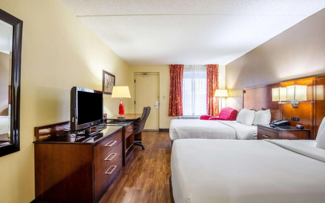 Econo Lodge Naval Station Norfolk