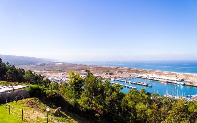 Liiiving in Nazare - Bay View Villas