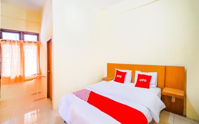 OYO 90821 Gajah Mada Guest House Syariah