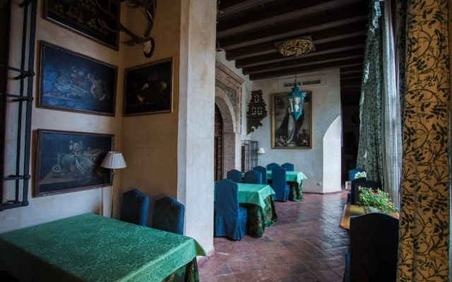 El Palacio de San Benito