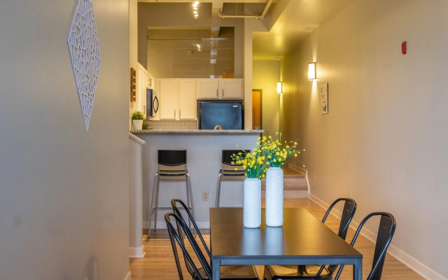 FRONTDESK 300 Heinz St Apts Pittsburgh