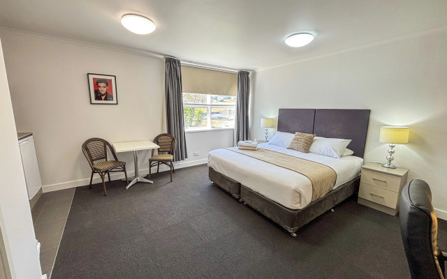 Hotel Gracelands