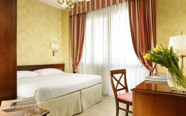Linea Uno Hotel & Residence Milano