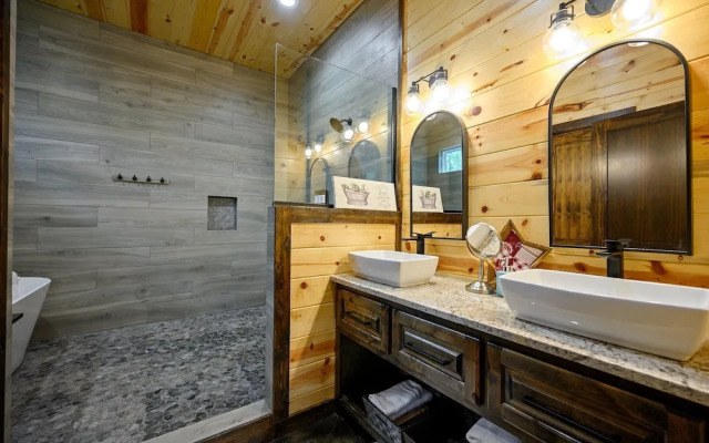 3king/4queen - Perfect Family/friends Cabin - Firepit