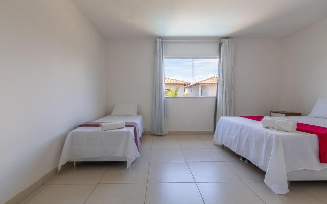 Casa com piscina a 400m da praia MSR003