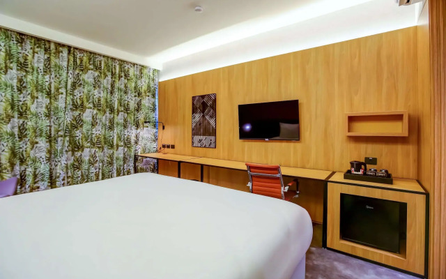 Hilton Garden Inn Rebouças