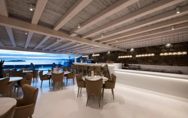 Mykonos Bay Resort & Villas