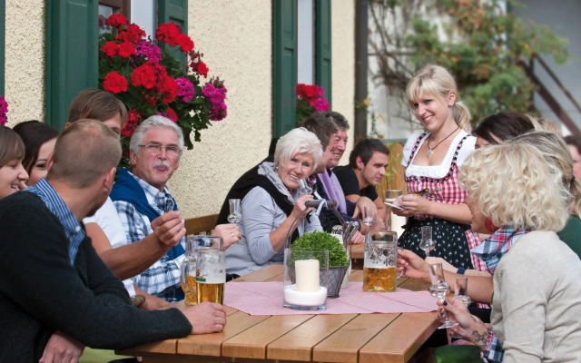 Forstnerwirt hotel | stubn | biergarten