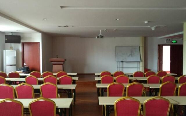 GreenTree Inn ShenZhen BaoAn XiXIang PingZhou Metro Station Business Hotel