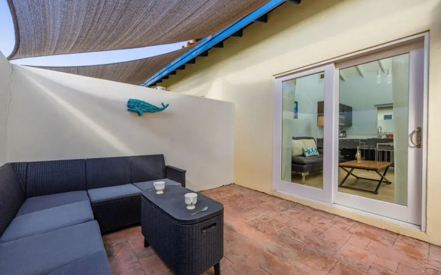 Great Cozy Comfortable Central 2BR 2BA w Pool