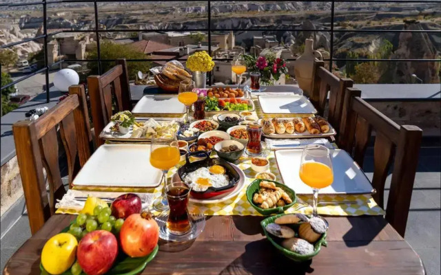 Peristyle Cave Cappadocia - Special Class