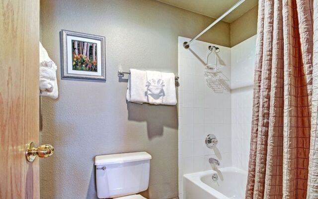River Mtn Lodge W322
