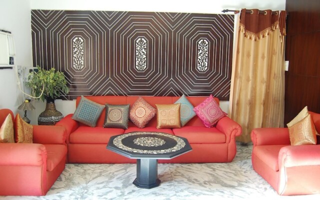 Sai Home Stay Bed and Breakfast