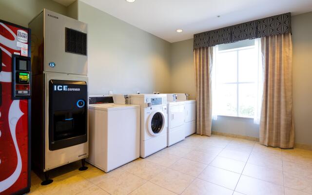 Holiday Inn Houston Webster by IHG