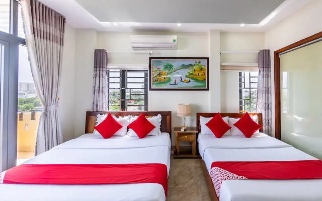 OYO 415 Nice House Hotel