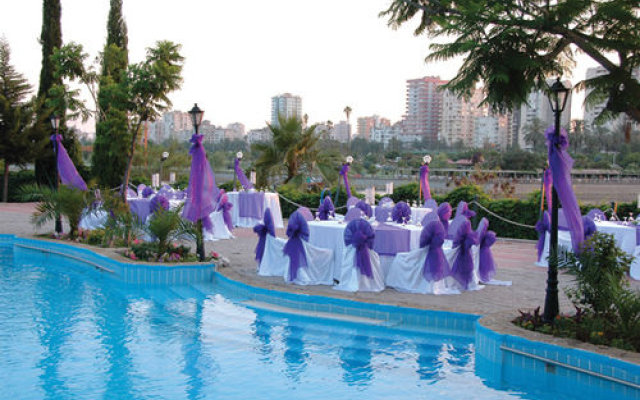 Jura Hotels Mavi Sürmeli Adana