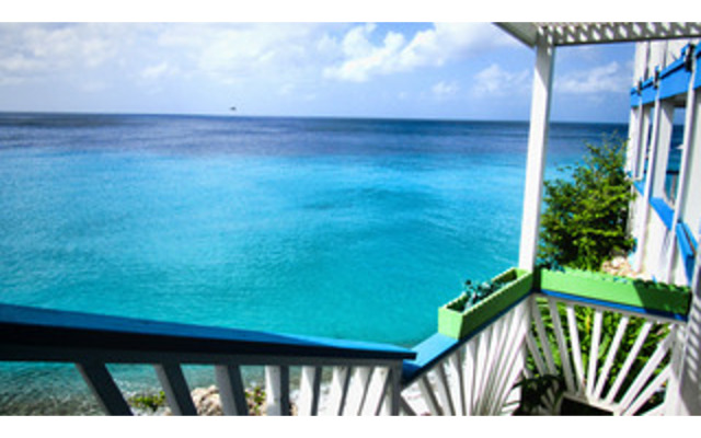Blue View Apartments