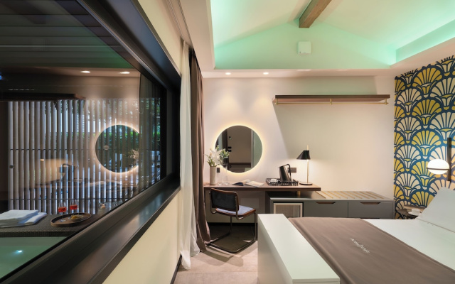 Arts & Crafts Luxury Suites by Amalia