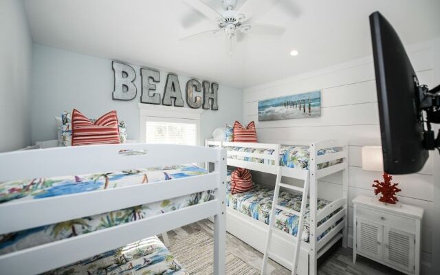 Island House by SKLRP