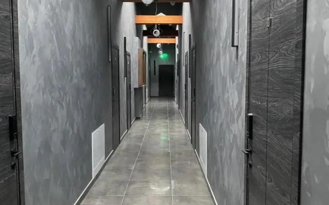 Apartamenty na ulice Zashchitnikov Kavkaza 114
