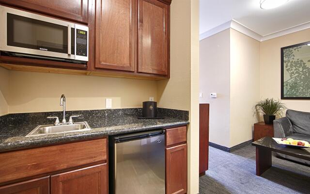 Best Western Plus Avita Suites