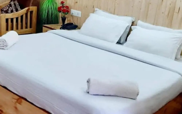 Goroomgo Himsutra shimla