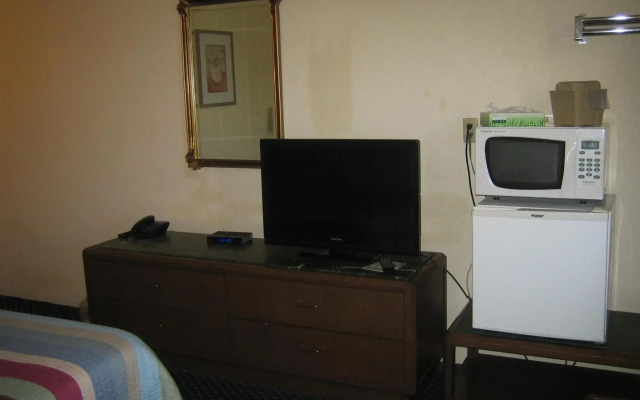 Knights Inn Litchfield
