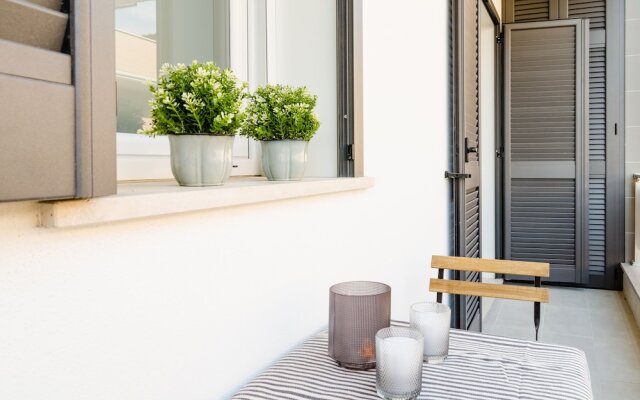 FCO Luxury Apartments