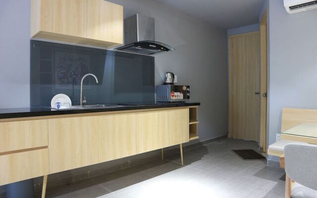 RedDoorz Plus  Le Van Sy Street 2