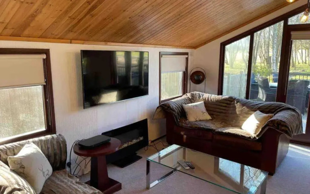 The Woodland Golf Lodge at Glenbervie House Hotel