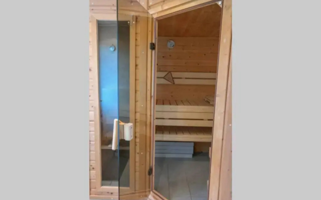 4pers House Christine w Sauna, Winter garden & fishing pier
