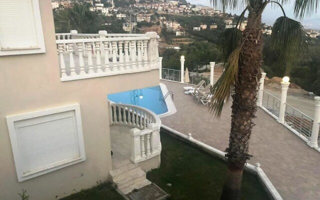 Tepe Villa