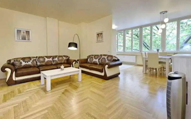 AMC Apartments - Bundesallee