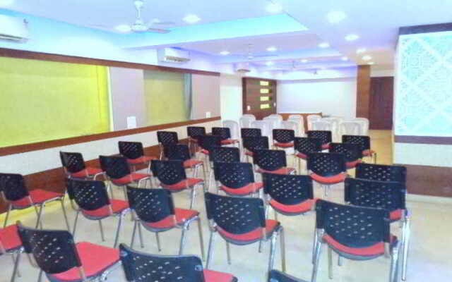 Hotel Gaurav Palace