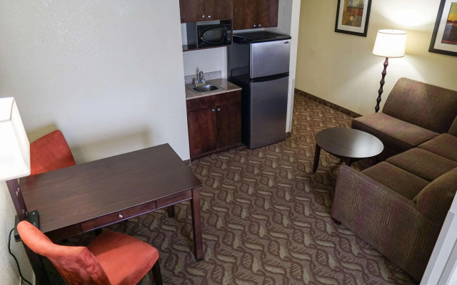 Best Western Plus Augusta North Inn & Suites