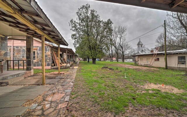 Unplugged Bryson City Cabin Near Downtown