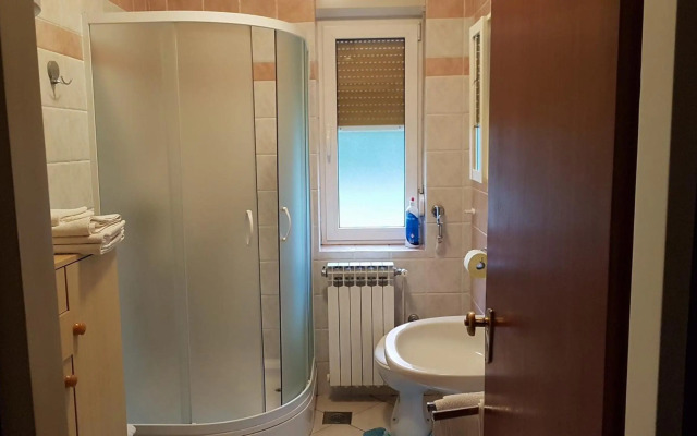 Apartments Anita - One Bedroom Apartment with Garden