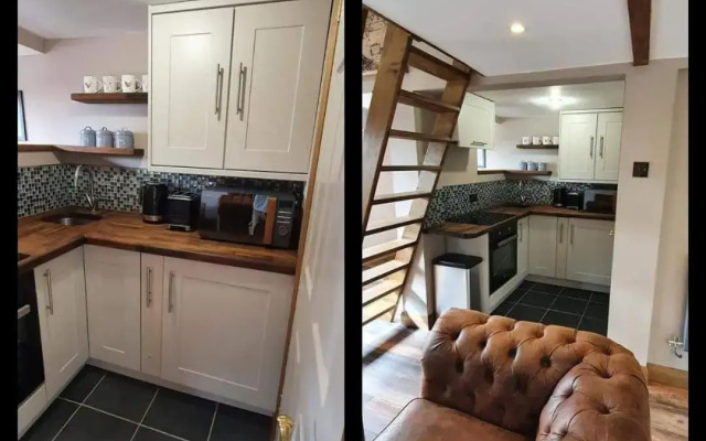 Longland Guest House