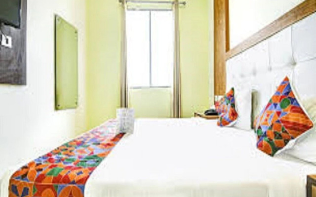 Hotel Lazeeno Classic
