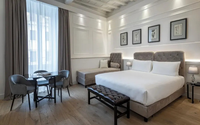 Condotti Apartment