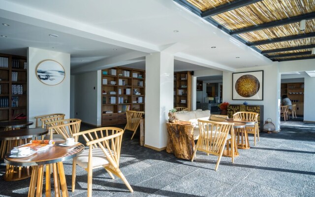 Dali Wuxian  Hotel